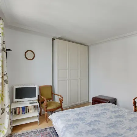 Appartamento For 5 - Place Des Vosges By Weekome Parigi